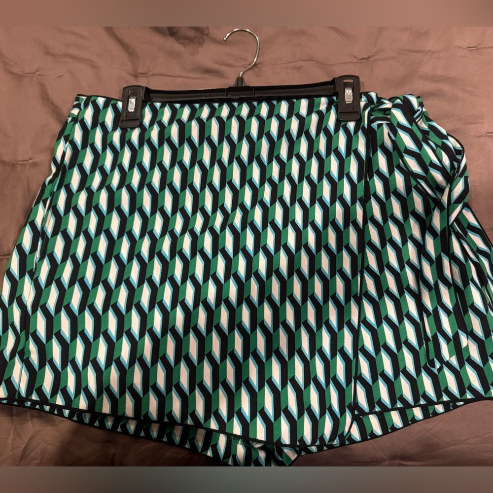 Diane Von Furstenberg for Target Green and Blue Geometric Pattern Skort Size XL